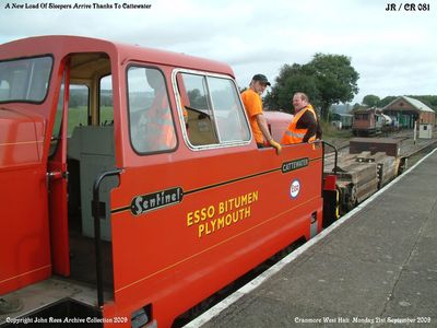 21st Sept 2009. Cattewater Sentinel at Cranmore West Halt.